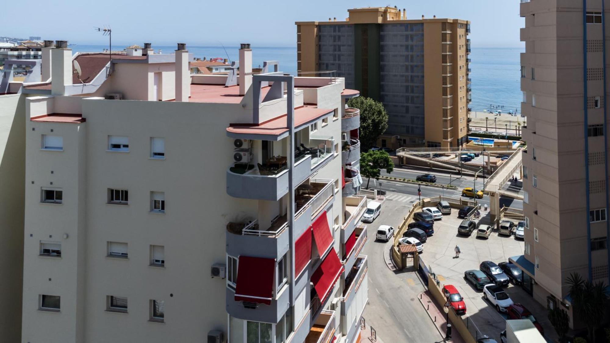 Sur Del Sol 3 Hab Y 2 Wc Con Gran Terraza Y Piscina A Pasos De La Playa Fuengirola