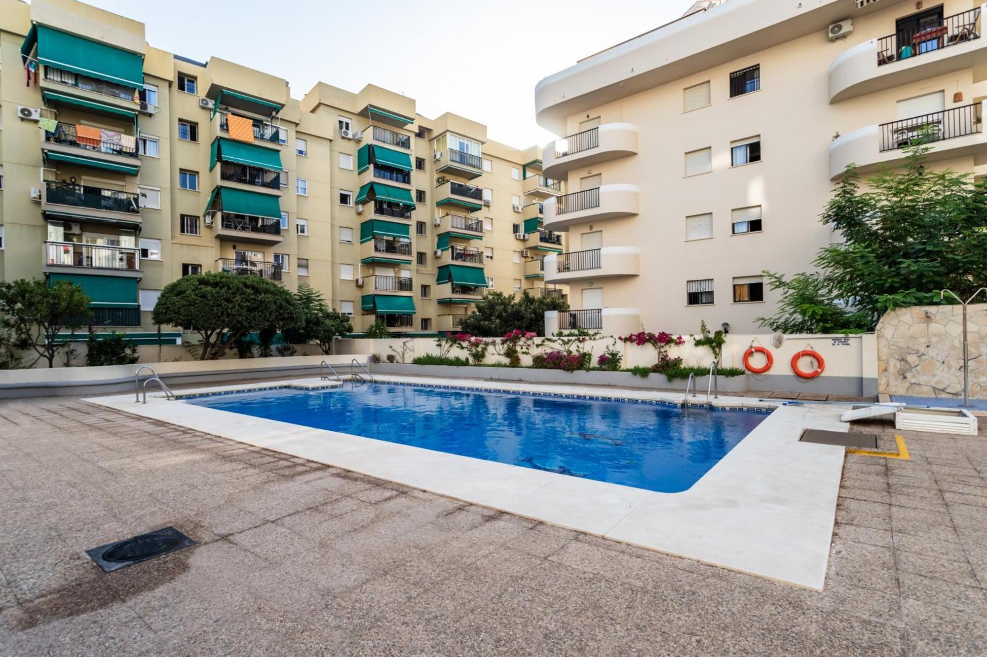Sur Del Sol 3 Hab Y 2 Wc Con Gran Terraza Y Piscina A Pasos De La Playa Fuengirola